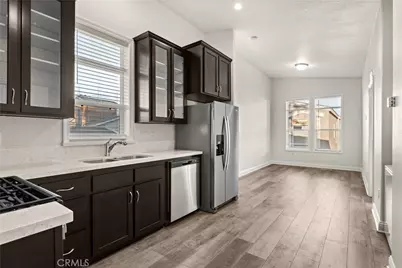 8250 Lankershim Boulevard #Space 109, North Hollywood, CA 91605 - Photo 3