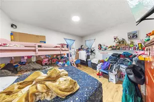 9614 Graham Ave, Los Angeles, CA 90002 - Photo 31