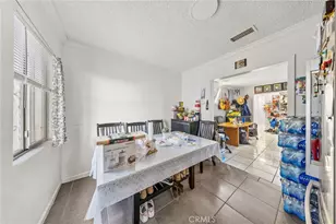 9614 Graham Ave, Los Angeles, CA 90002 - Photo 19