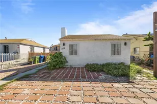 9614 Graham Ave, Los Angeles, CA 90002 - Photo 7