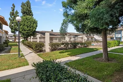 5950 Imperial Highway #48, South Gate, CA 90280 - Photo 5