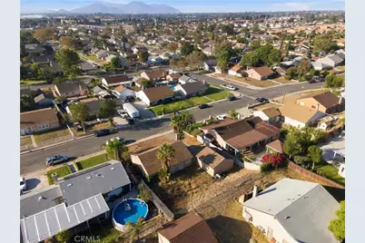1360 W Van Koevering Street, Rialto, CA 92376 - Photo 21