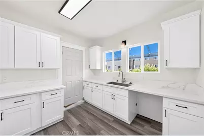 184 S Harvard Boulevard, Los Angeles, CA 90004 - Photo 13
