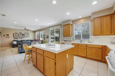 1568 Yeats, San Jacinto, CA 92583 - Photo 19