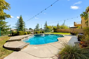 2307 Cornflower Way, Palmdale, CA 93551 - Photo 31
