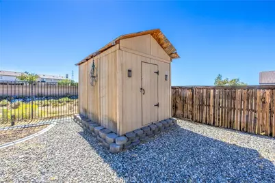 11239 Alexandria, Adelanto, CA 92301 - Photo 37