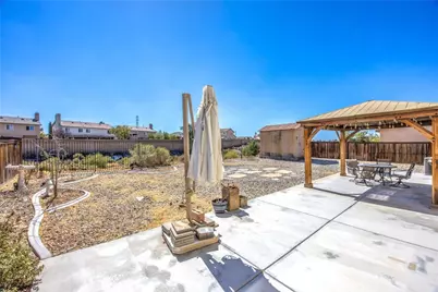 11239 Alexandria, Adelanto, CA 92301 - Photo 39