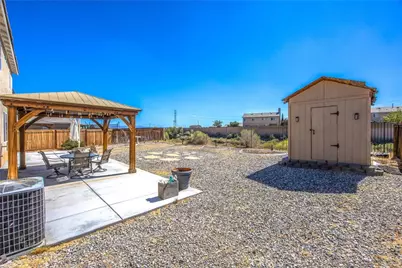 11239 Alexandria, Adelanto, CA 92301 - Photo 35