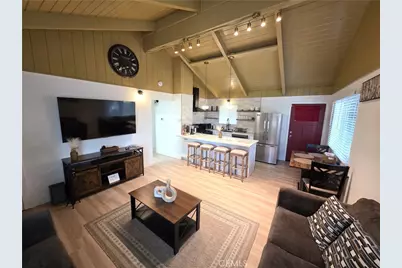 738 W Victoria Court, Lake Arrowhead, CA 92352 - Photo 17