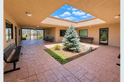 724 N Barranca Unit B Avenue, Covina, CA 91723 - Photo 5