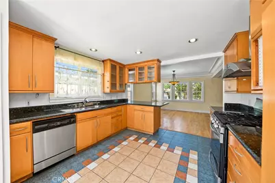 205 S Granada Avenue, Alhambra, CA 91801 - Photo 11
