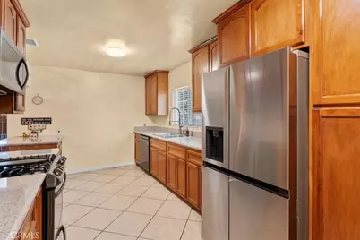 829 W Berkeley Court, Ontario, CA 91762 - Photo 11