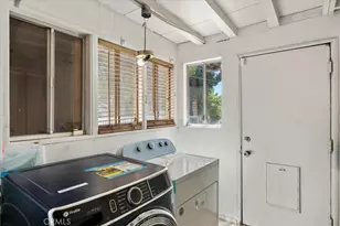 829 W Berkeley Ct, Ontario, CA 91762 - Photo 23