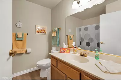 13032 Rainwood Court, Victorville, CA 92395 - Photo 17