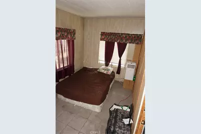 765 S Lyon, Hemet, CA 92543 - Photo 3