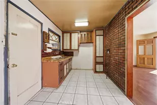 230 W Philadelphia, Ontario, CA 91762 - Photo 25