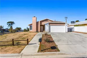 16422 Tolowa Rd, Apple Valley, CA 92307 - Photo 1