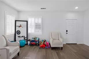 17040 Red Cedar Ct, Fontana, CA 92337 - Photo 13