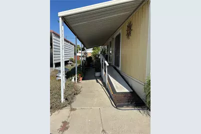 301 E Foothill Boulevard #24, Pomona, CA 91767 - Photo 5