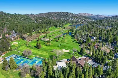 613 E Victoria Court, Lake Arrowhead, CA 92352 - Photo 43