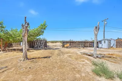 16356 Northwood, Victorville, CA 92394 - Photo 13