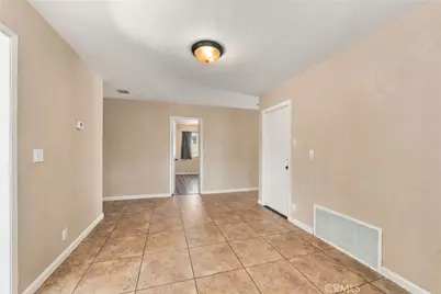 677 Highland Court, Upland, CA 91786 - Photo 15