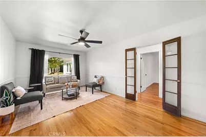 8847 White Oak Avenue, Sherwood Forest, CA 91325 - Photo 17