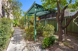 1759 Las Lunas, Pasadena, CA 91106 - Photo 35