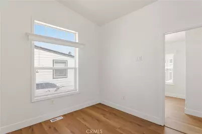 8250 Lankershim Boulevard #Space 45, North Hollywood, CA 91605 - Photo 13