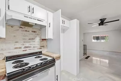 24868 Edelweiss Drive, Crestline, CA 92325 - Photo 13