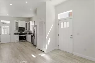 8250 Lankershim Blvd, North Hollywood, CA 91605 - Photo 9