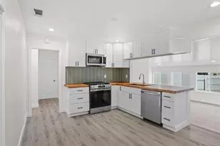 2422 N Forest, Santa Ana, CA 92706 - Photo 23
