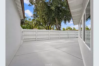 2422 N Forest, Santa Ana, CA 92706 - Photo 35
