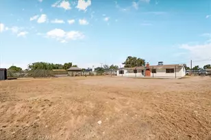 15437 Jasmine St, Victorville, CA 92395 - Photo 27