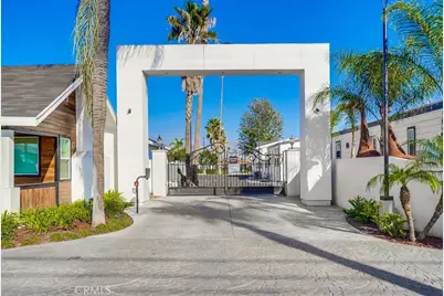 8250 Lankershim Boulevard #Space 19, North Hollywood, CA 91605 - Photo 23