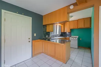 947 N Glendora Avenue, Glendora, CA 91741 - Photo 15
