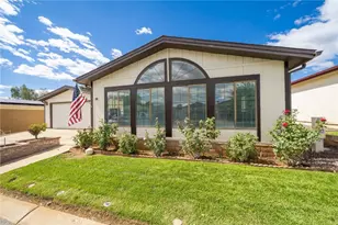 10961 Desert Lawn Dr, Calimesa, CA 92320 - Photo 5