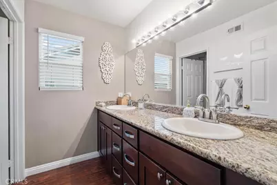 15590 Eastwind, Fontana, CA 92336 - Photo 31