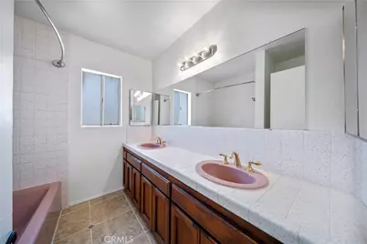 525 S Gretta Avenue, West Covina, CA 91790 - Photo 23