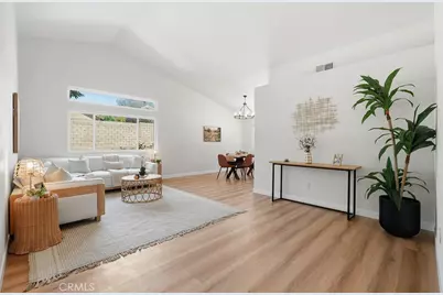8097 Stonemist, Riverside, CA 92509 - Photo 7