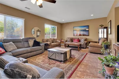 9274 Begonia Avenue, Hesperia, CA 92344 - Photo 11