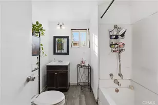 250 N Linden Ave, Rialto, CA 92376 - Photo 11