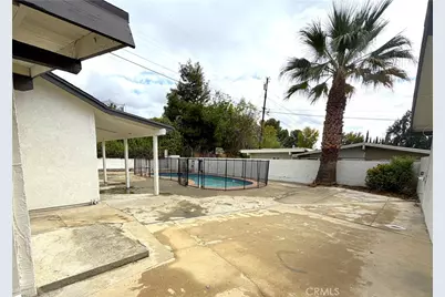 13658 Garrick Avenue, Sylmar, CA 91342 - Photo 15