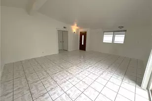 13658 Garrick Ave, Sylmar, CA 91342 - Photo 5