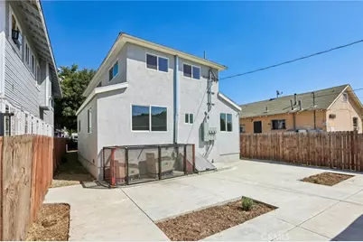 1352 23 Rd, Los Angeles, CA 90011 - Photo 13