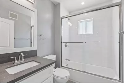 1352 23 Rd, Los Angeles, CA 90011 - Photo 9
