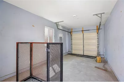 1352 23 Rd, Los Angeles, CA 90011 - Photo 15