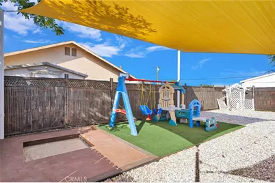 14575 Tonikan Road, Apple Valley, CA 92307 - Photo 21