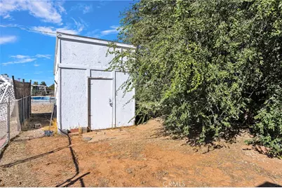 14575 Tonikan Road, Apple Valley, CA 92307 - Photo 25
