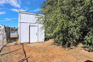 14575 Tonikan Rd, Apple Valley, CA 92307 - Photo 25